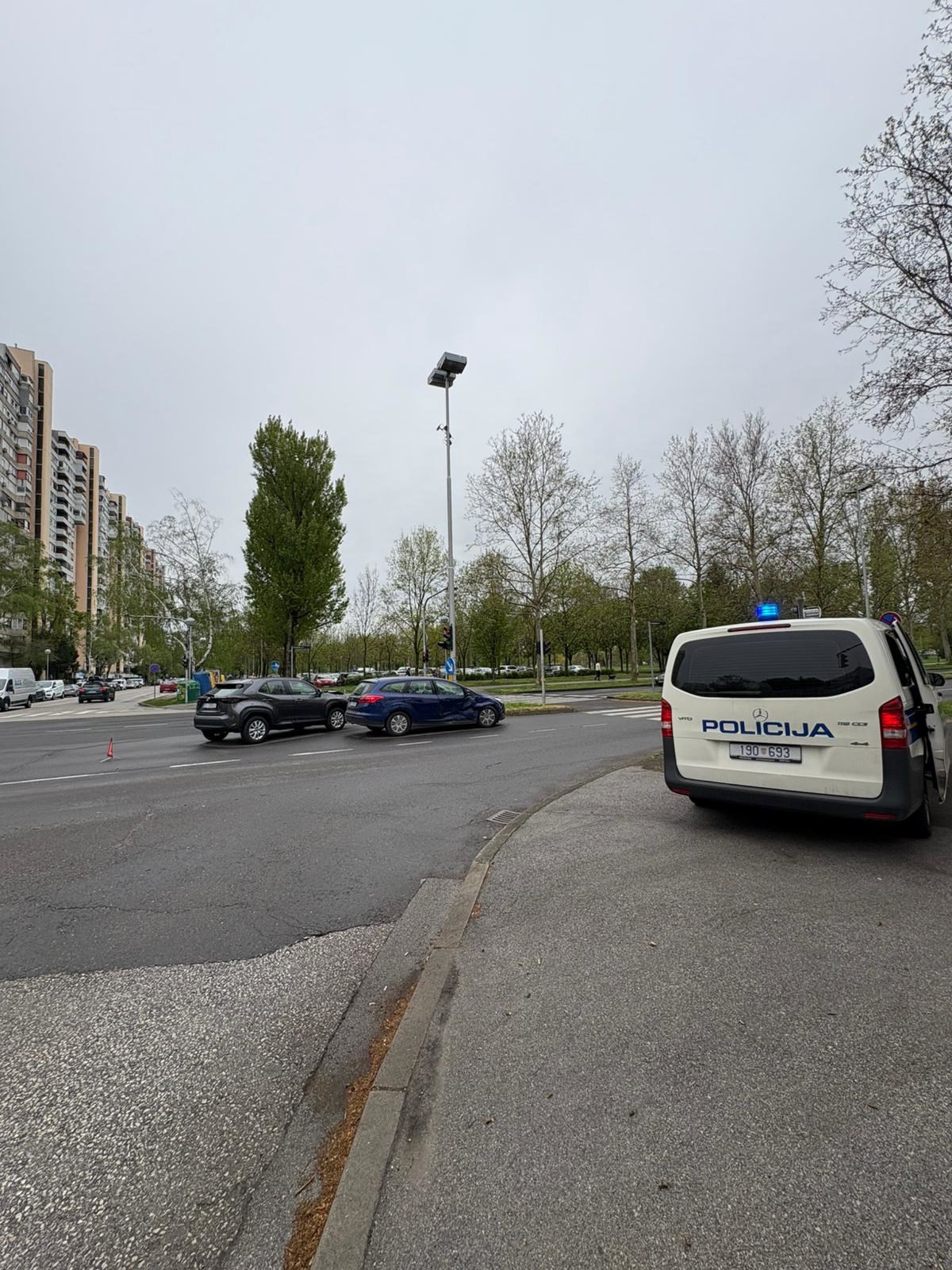 FOTO Sudar u Novom Zagrebu, promet je usporen