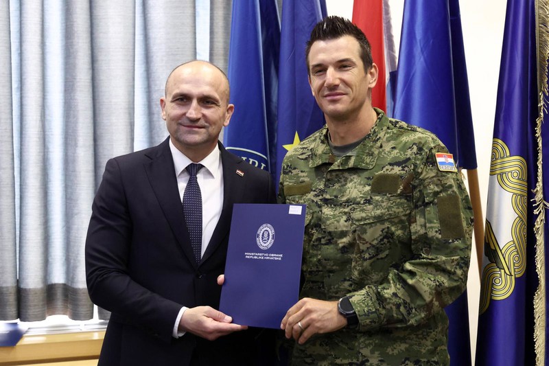 Valent Sinković 