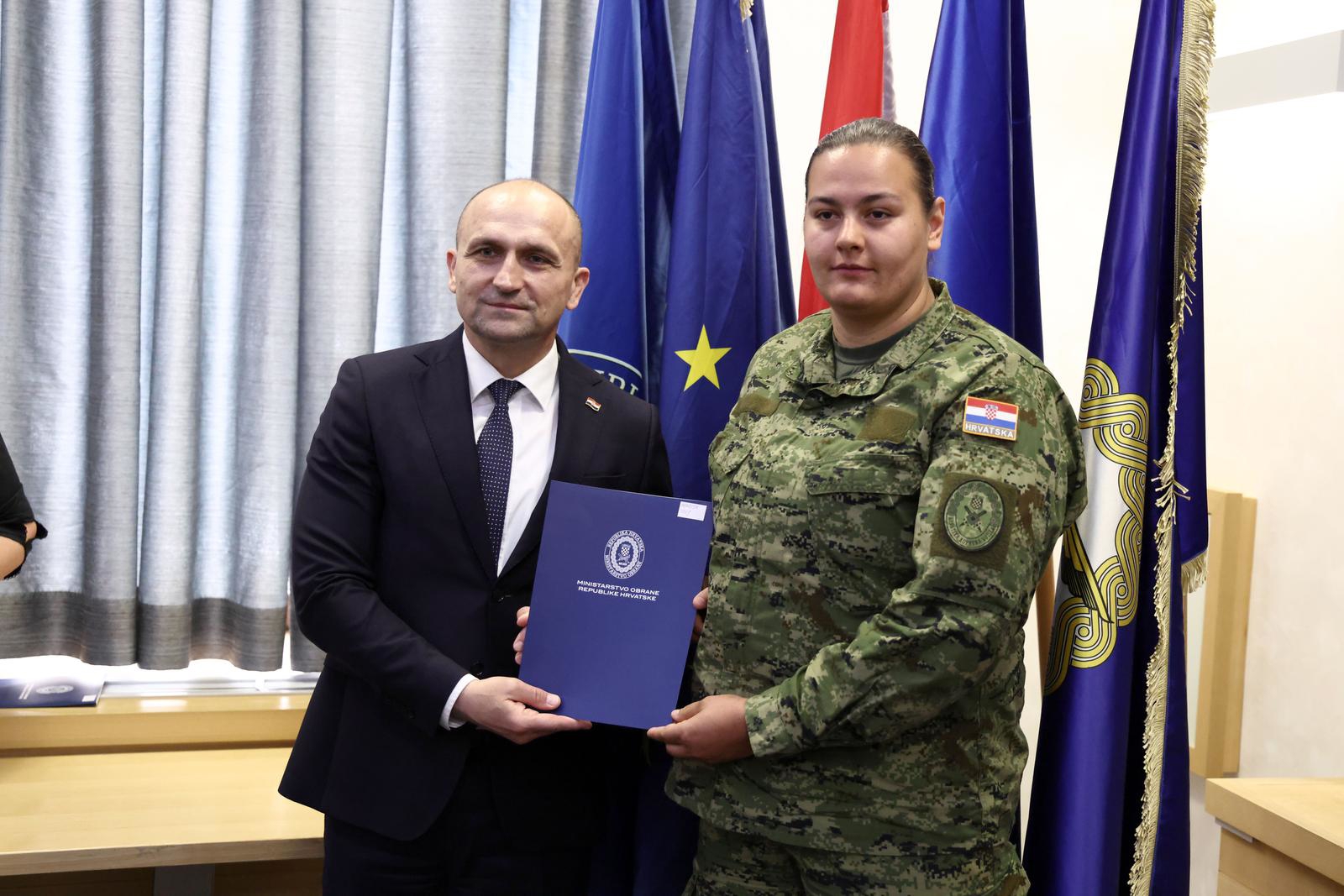 Hrvatski sportaši potpisali ugovore s MORH-om. Evo koliko će zarađivati