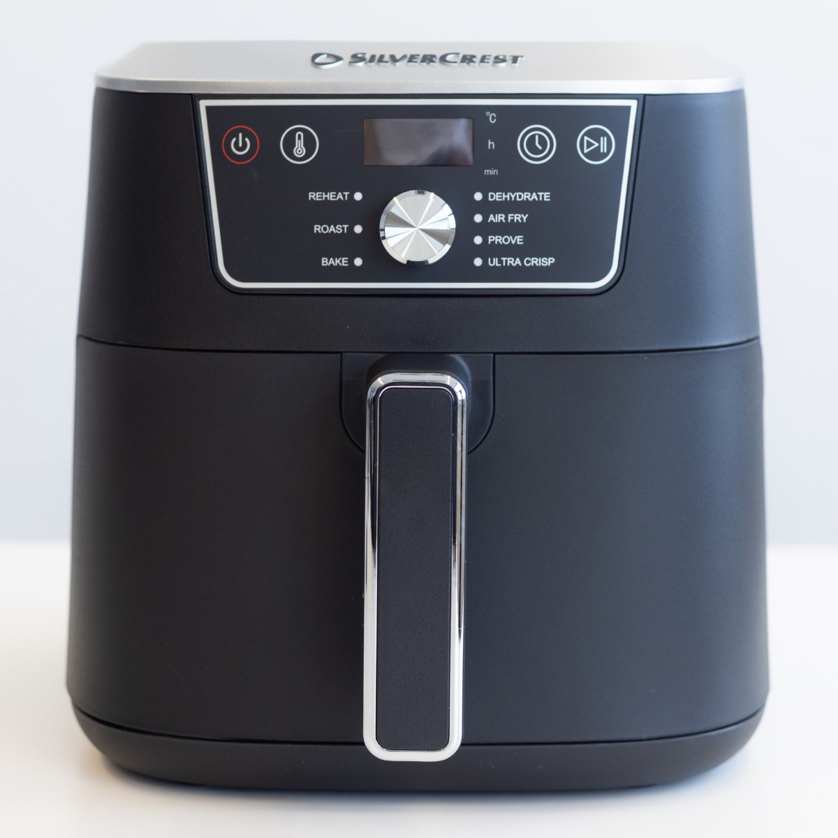 Nova friteza iz Kauflanda privukla nas je cijenom, zadržala izvedbom