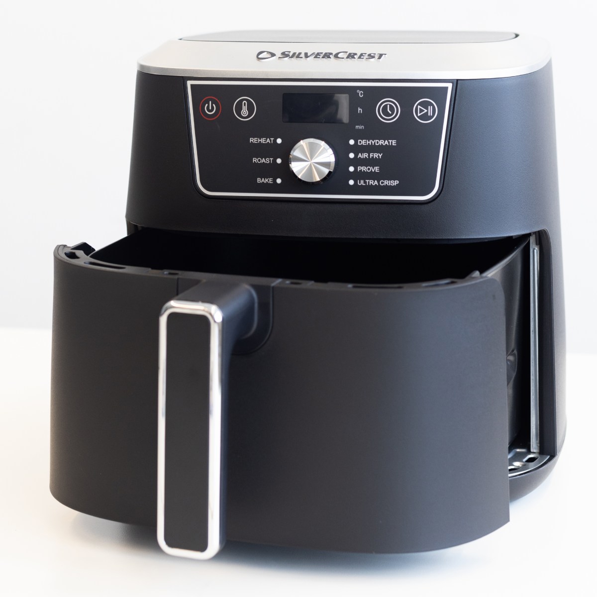 Nova friteza iz Kauflanda privukla nas je cijenom, zadržala izvedbom