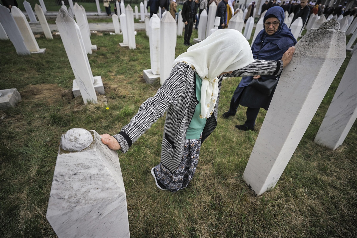 U Ahmićima obilježena 33. obljetnica masakra. Najmlađa žrtva bila tromjesečna beba