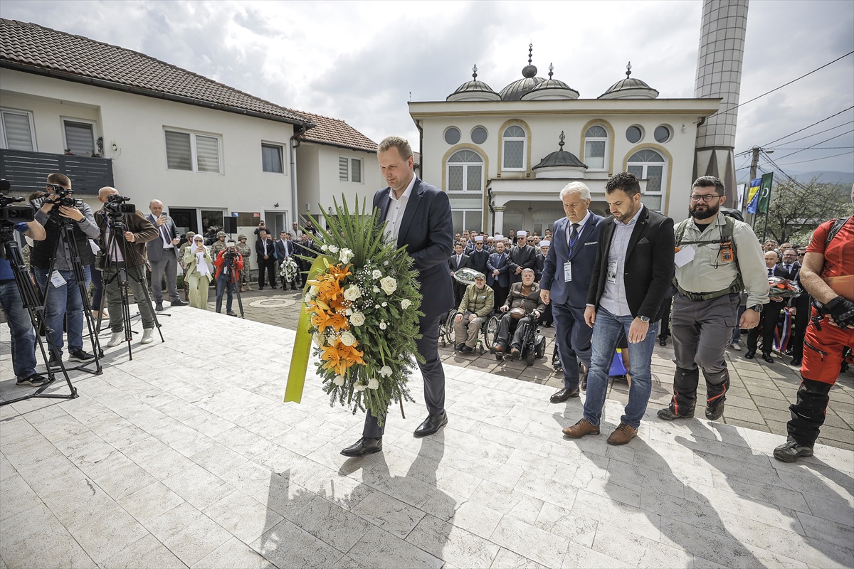 U Ahmićima obilježena 33. obljetnica masakra. Najmlađa žrtva bila tromjesečna beba