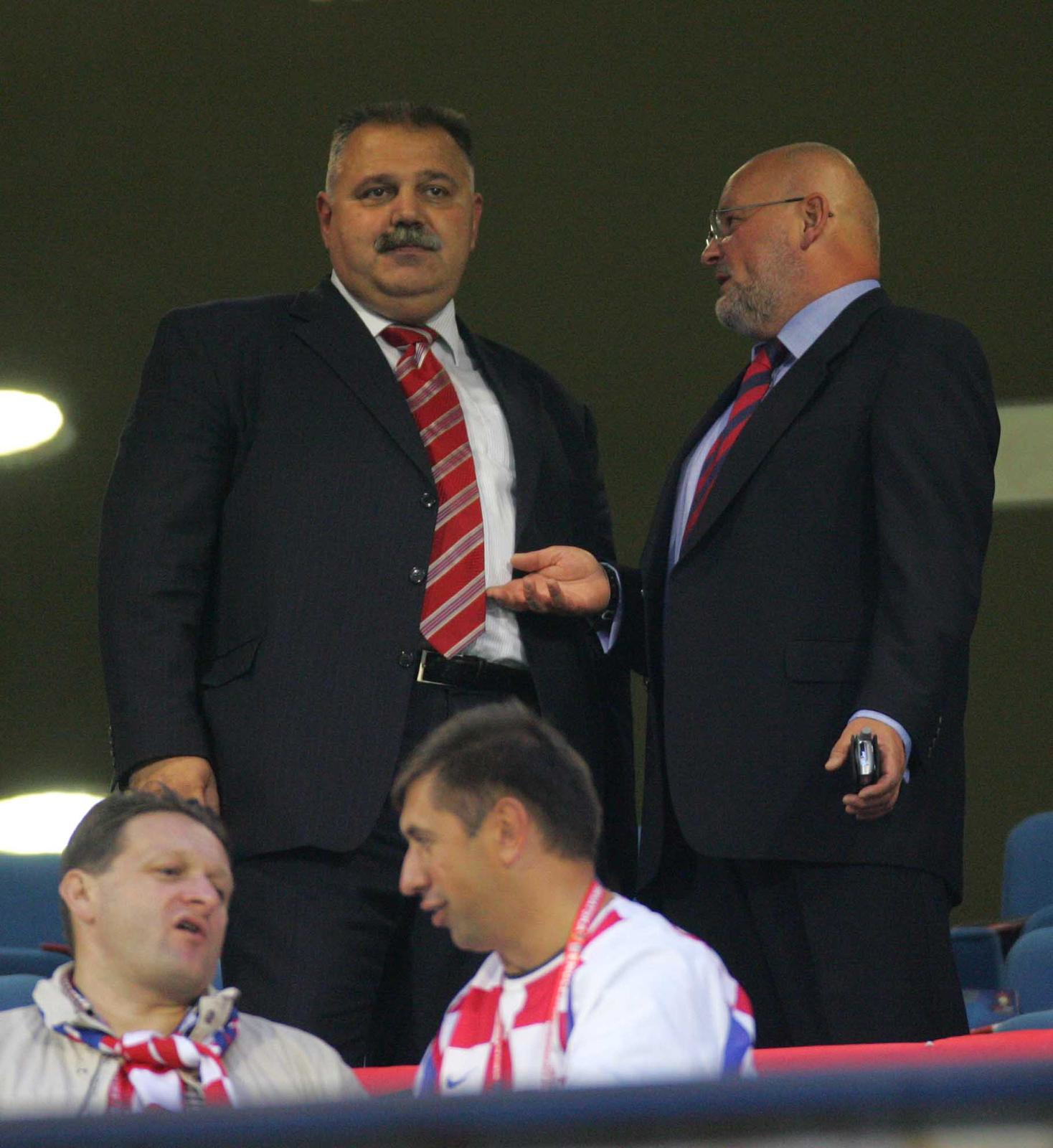 Bio je Tuđmanova marioneta u vrijeme privatizacijske pljačke. Sad nadgleda sport