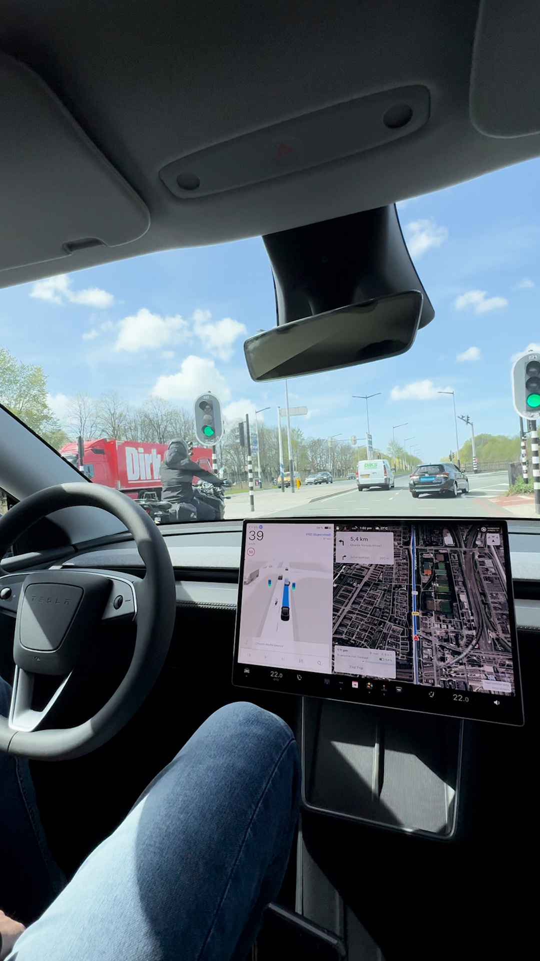 VIDEO Bili smo u Amsterdamu i među prvima probali tek odobren Teslin FSD u Europi