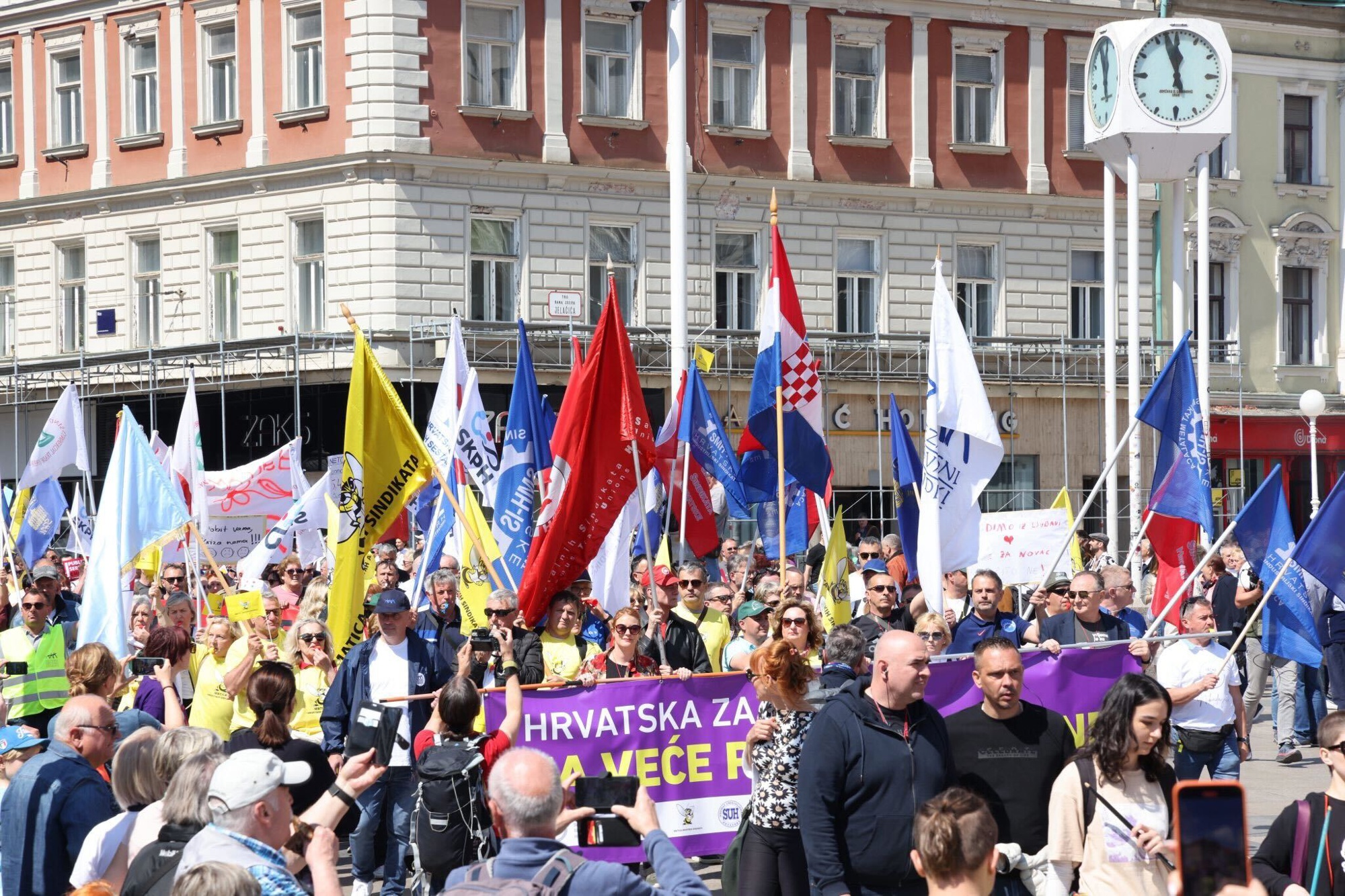 Ministarstvo: Nema razloga za prosvjed, plaće u obrazovanju od 2016. rasle više od 100%