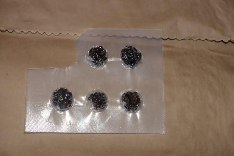 FOTO Policija zatvorila ilegalni klub u Zagrebu. Pogledajte što su sve pronašli