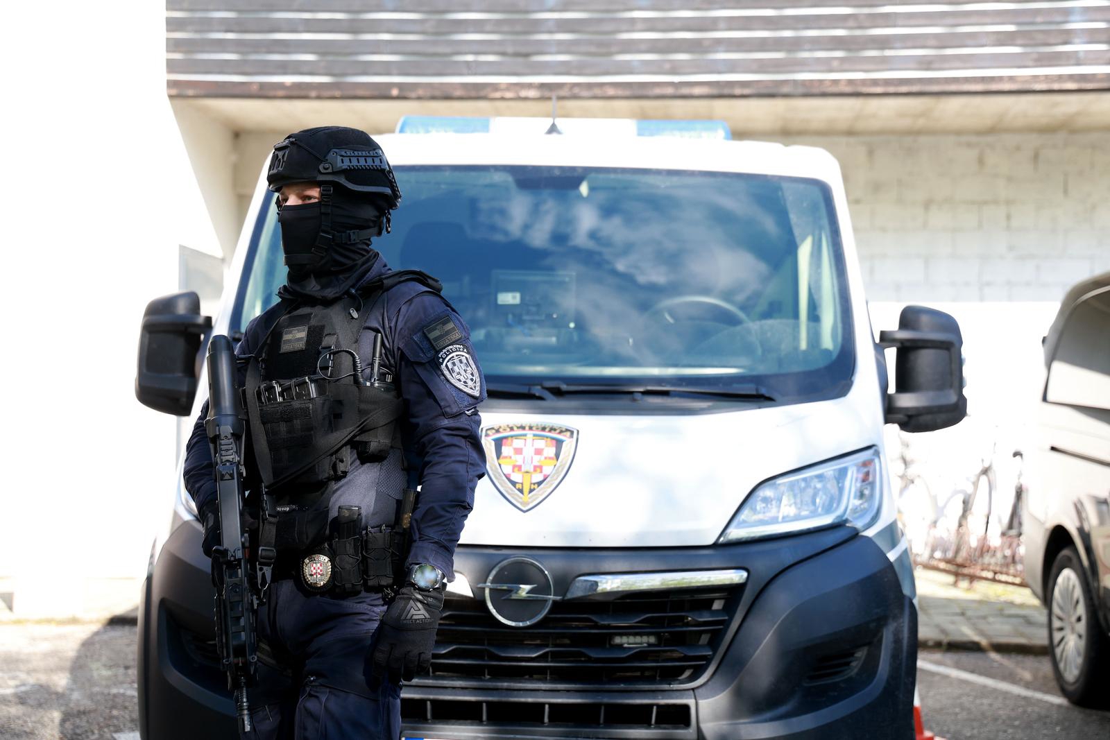 FOTO Srđana Mlađana doveli na sud u Varaždinu