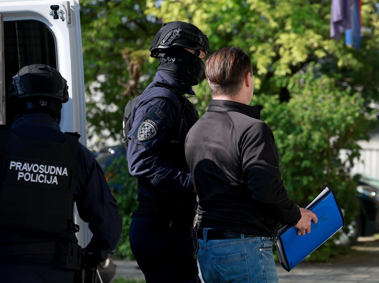 FOTO Srđana Mlađana doveli na sud u Varaždinu