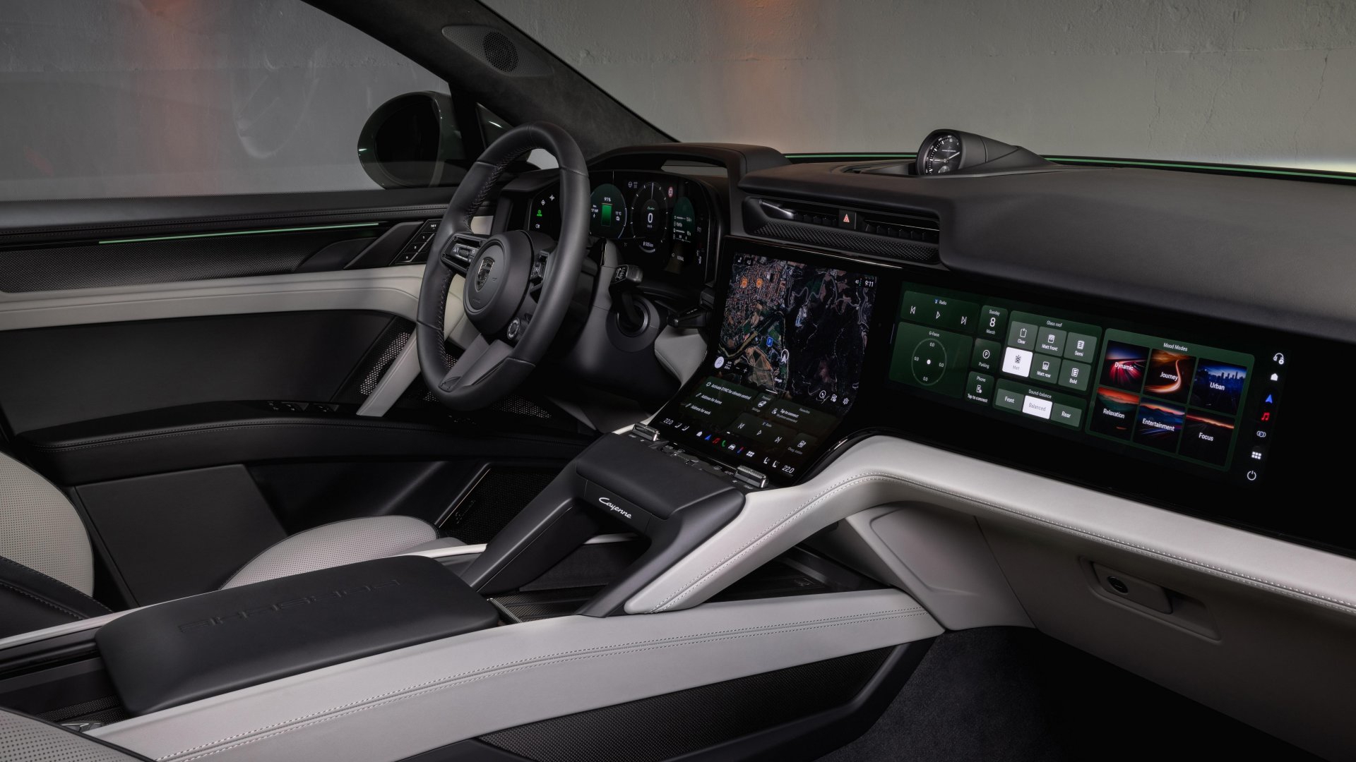 FOTO Električni Cayenne ubrzava kao 911, a može povesti cijelu obitelj i prikolicu