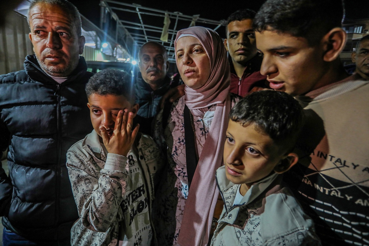VIDEO Grupa ranjenih Palestinaca vratila se u Gazu kroz Egipat