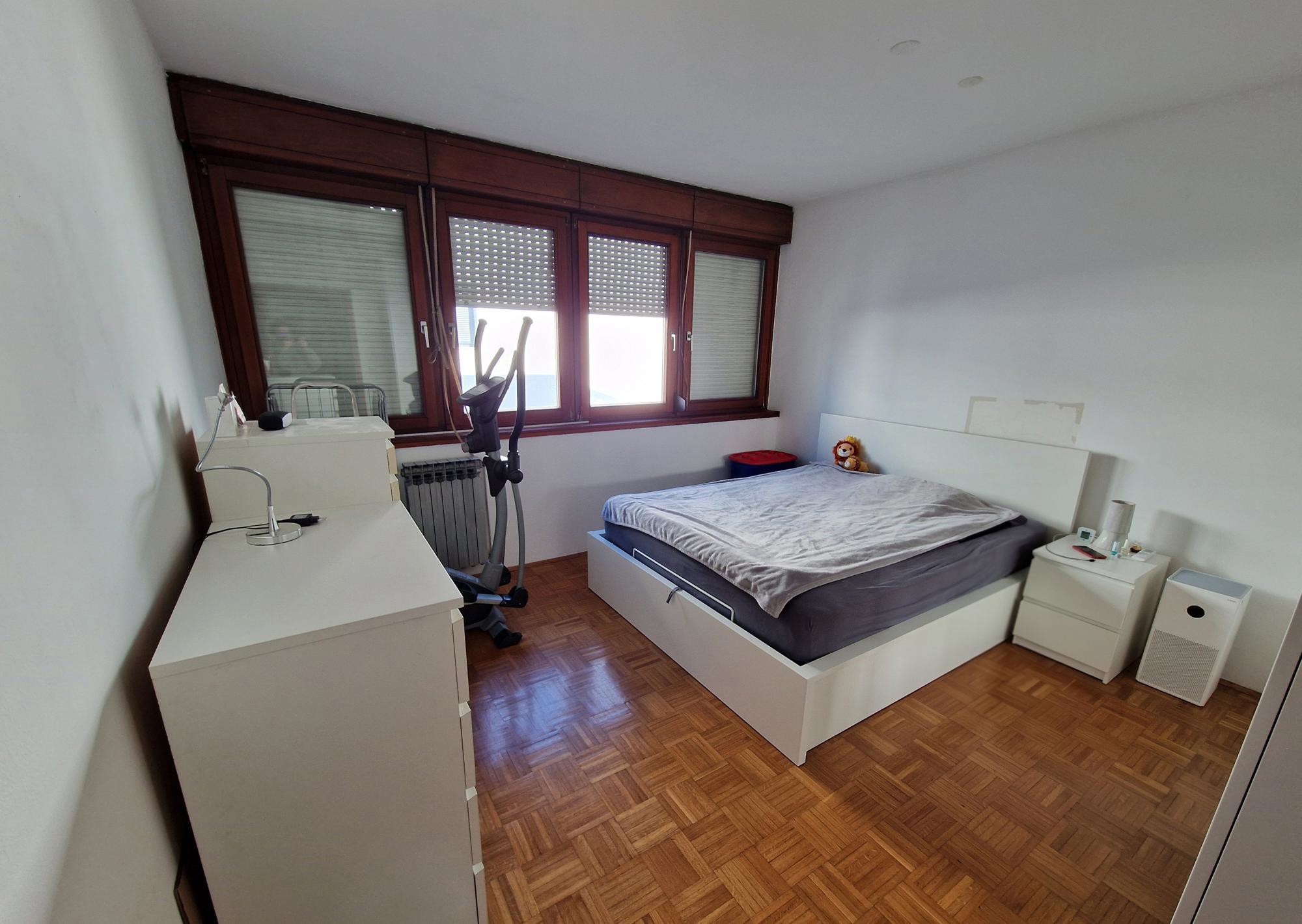 Prodaje se veći stan s pogledom na jedan od najljepših parkova u Zagrebu