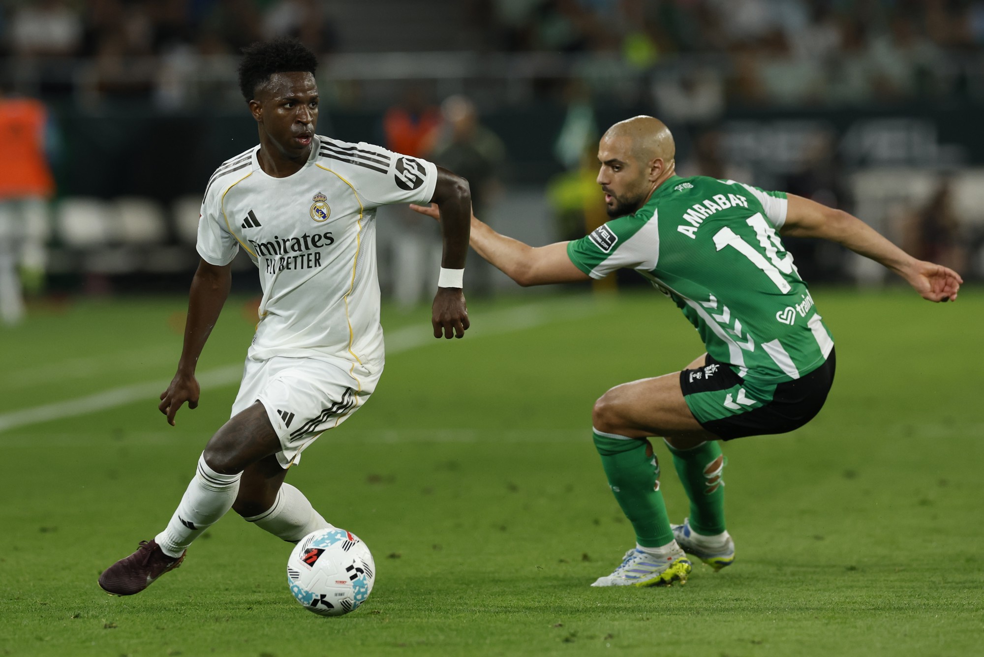 VIDEO Betis šokirao Real u 94. minuti i pogurao Barcelonu prema naslovu prvaka