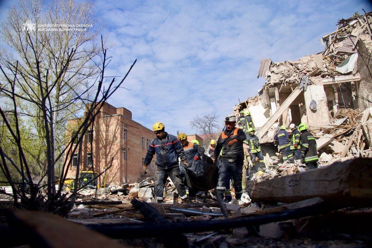 FOTO Desetero mrtvih u masovnim ruskim napadima na Ukrajinu