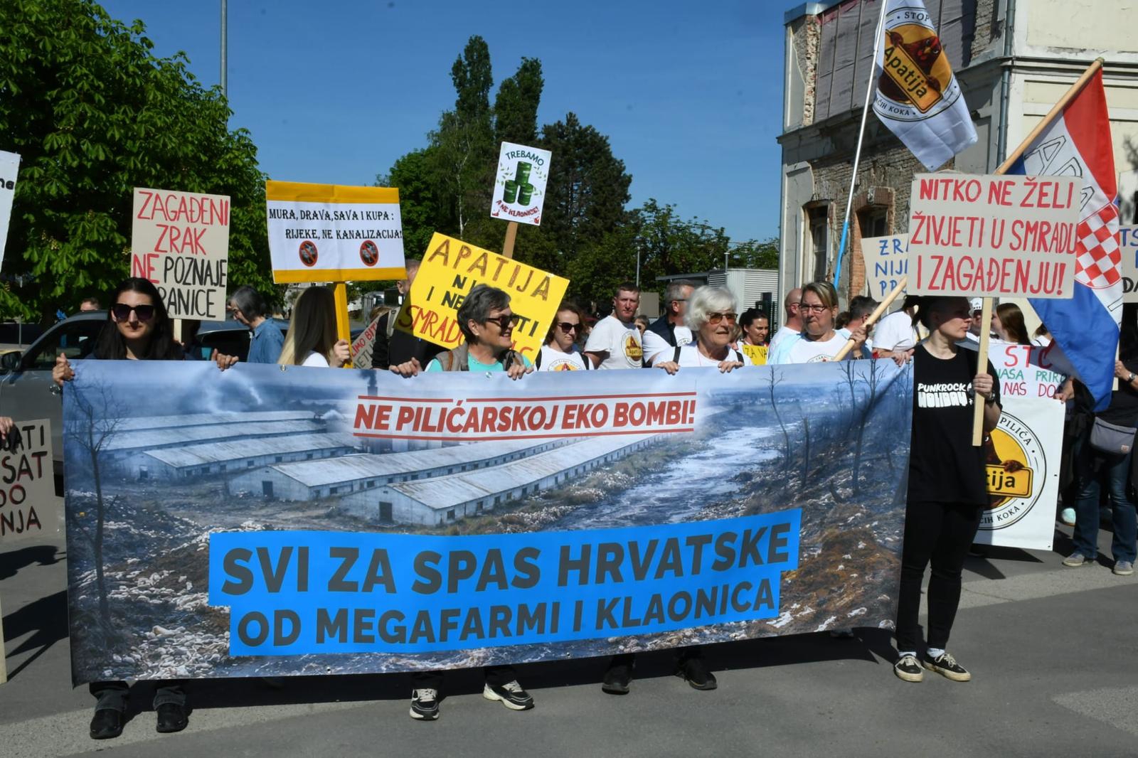 Prosvjed u Sisku protiv megafarmi i klaonica. "Nije gotovo dok nije gotovo"