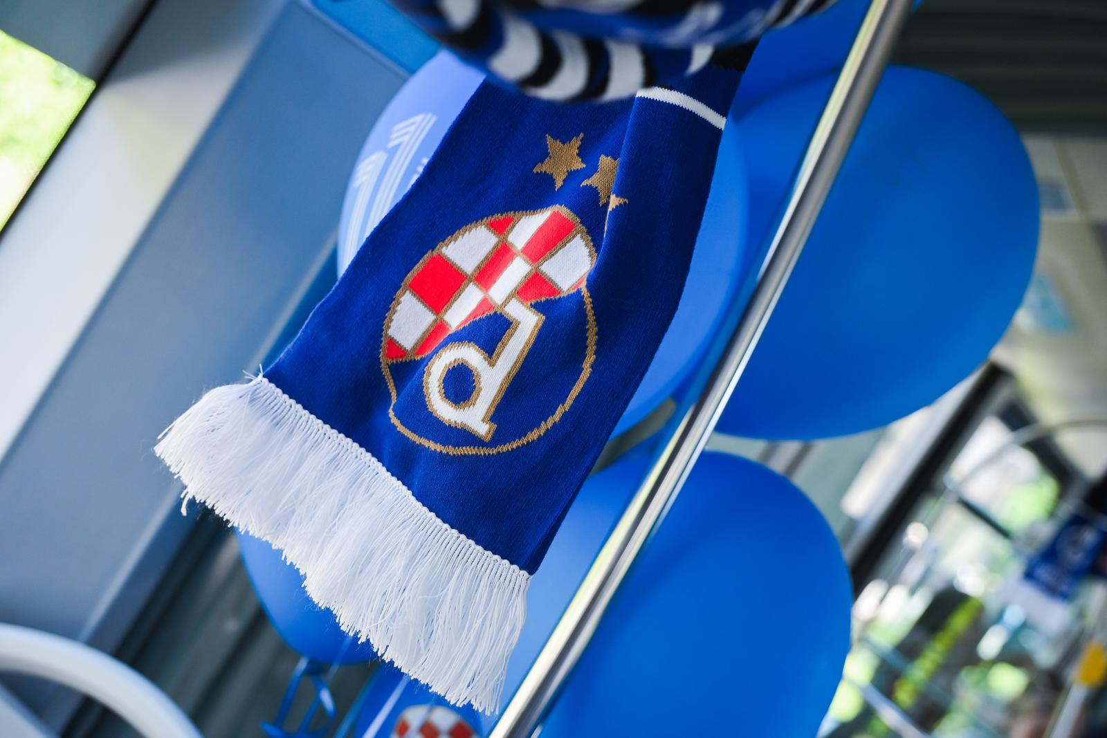 FOTO Dinamo proslavio 115. rođendan u tramvaju uz Zagrebačke anđele