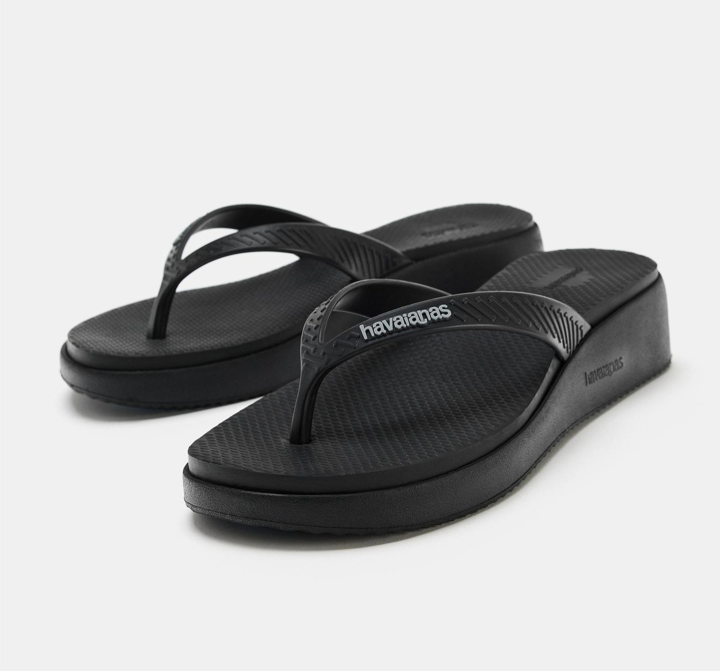 Japanke će biti hit ljeta, Zara i Havaianas imaju modele od 20 eura