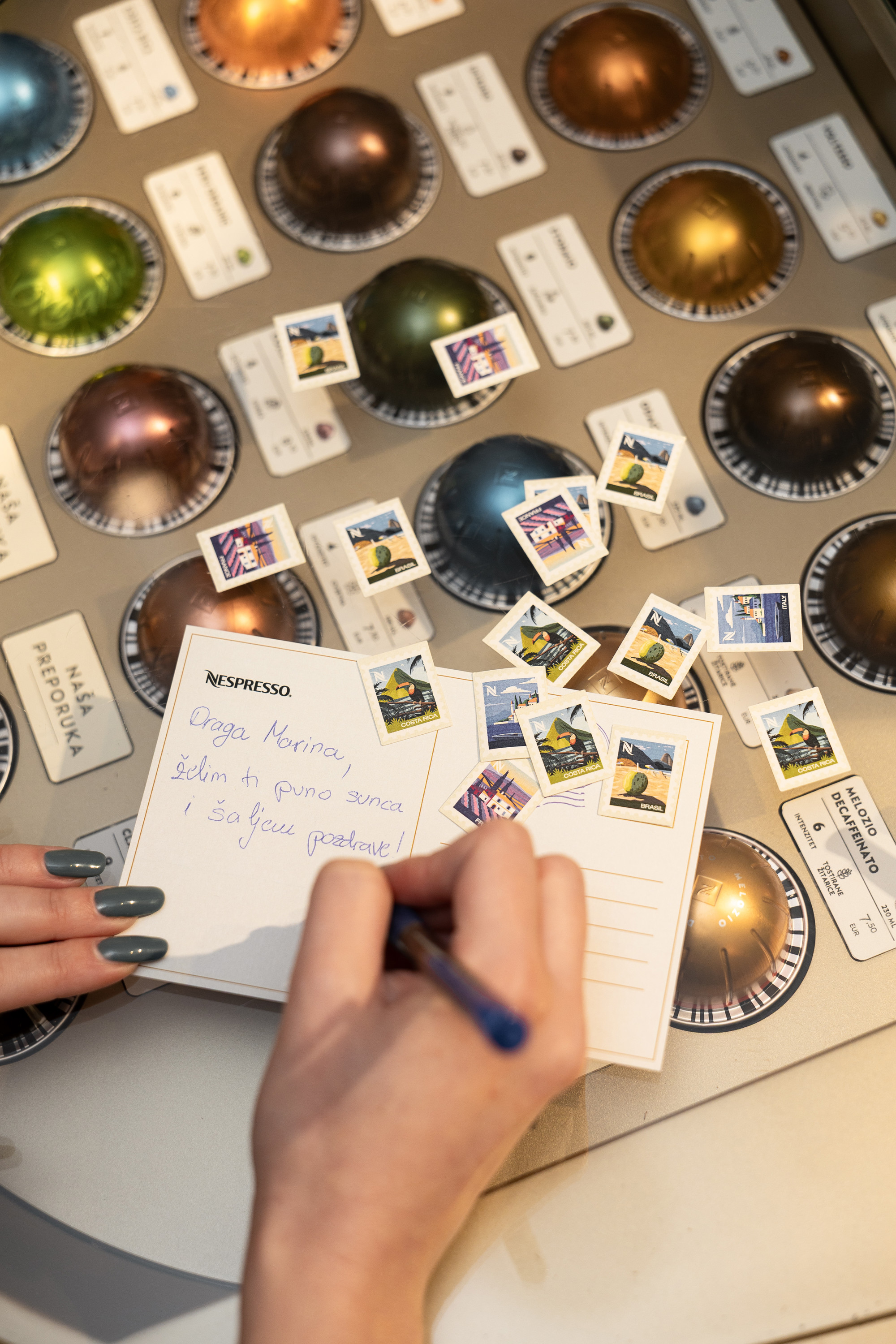 Za espresso, veliku šalicu i ledene napitke: Predstavljen novi aparat za kavu