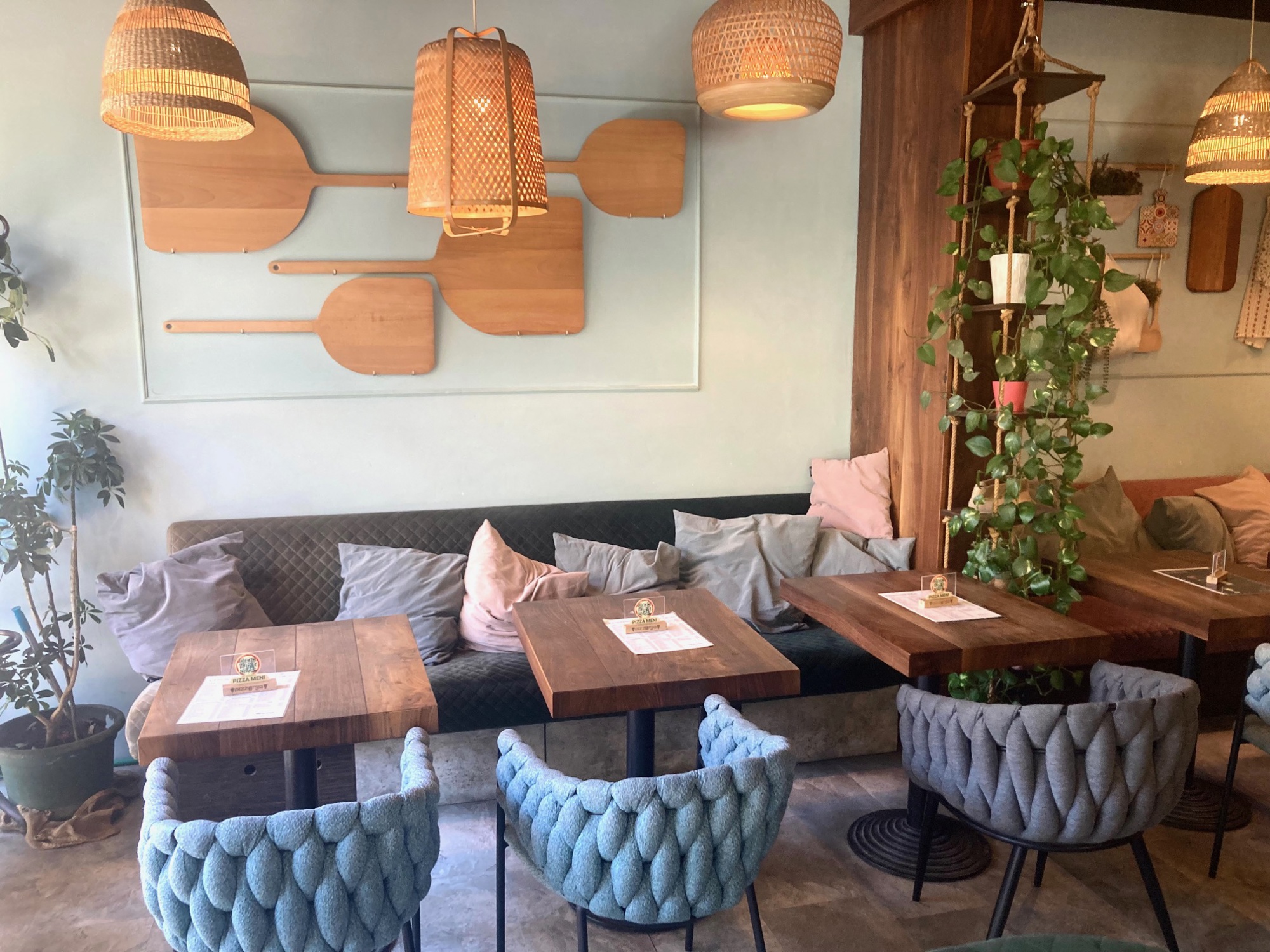 Otišao sam u Srbiju na pizzu i prvi put u životu - nisam je mogao dovršiti