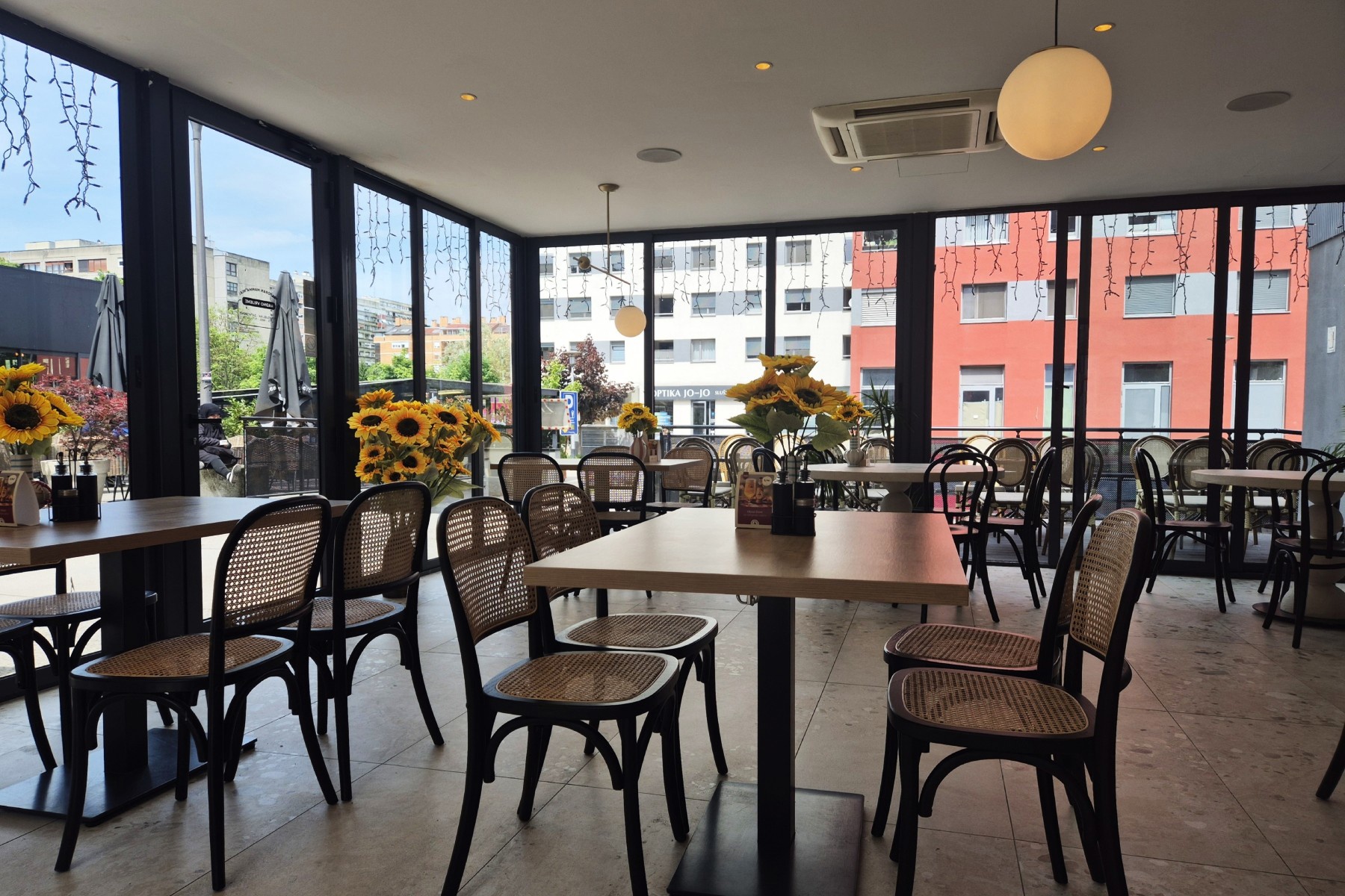 Novi restoran na Savici nudi talijanske klasike bez kompliciranja, posjetili smo ga