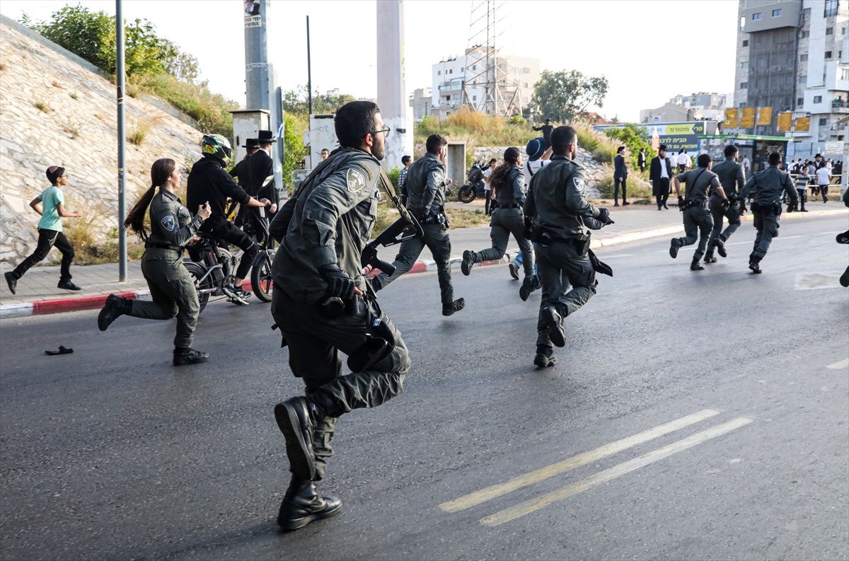 Ultraortodoksni Židovi blokirali ceste u Izraelu: "Radije ćemo umrijeti nego u vojsku"