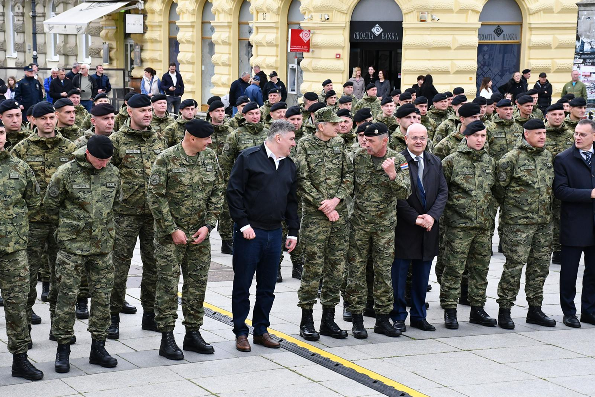 Milanović: Teško je raditi s onima koji lupetaju da se spremamo napasti Srbiju