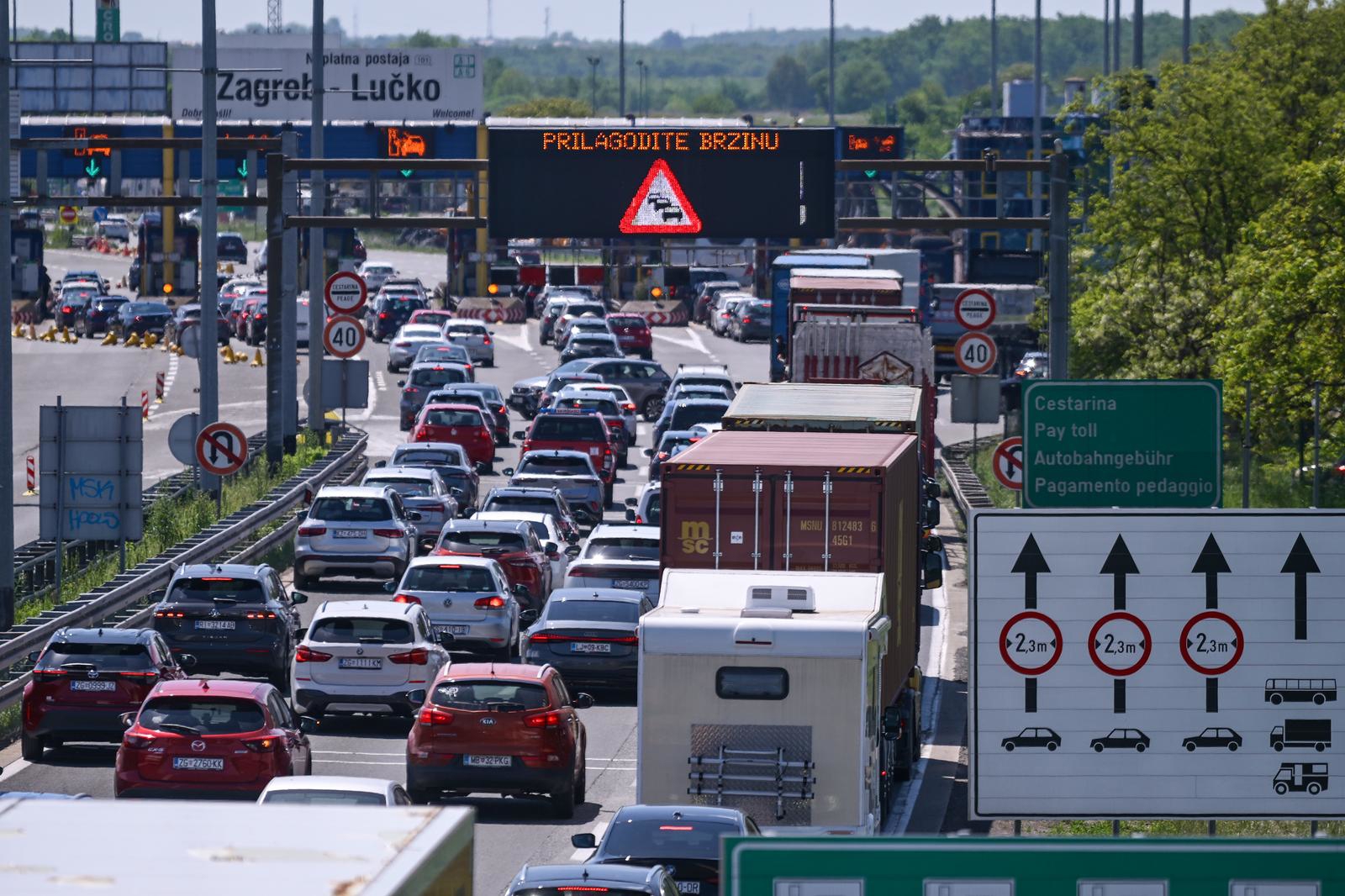 VIDEO I FOTO Počinje produženi vikend, pogledajte gužve na Lučkom