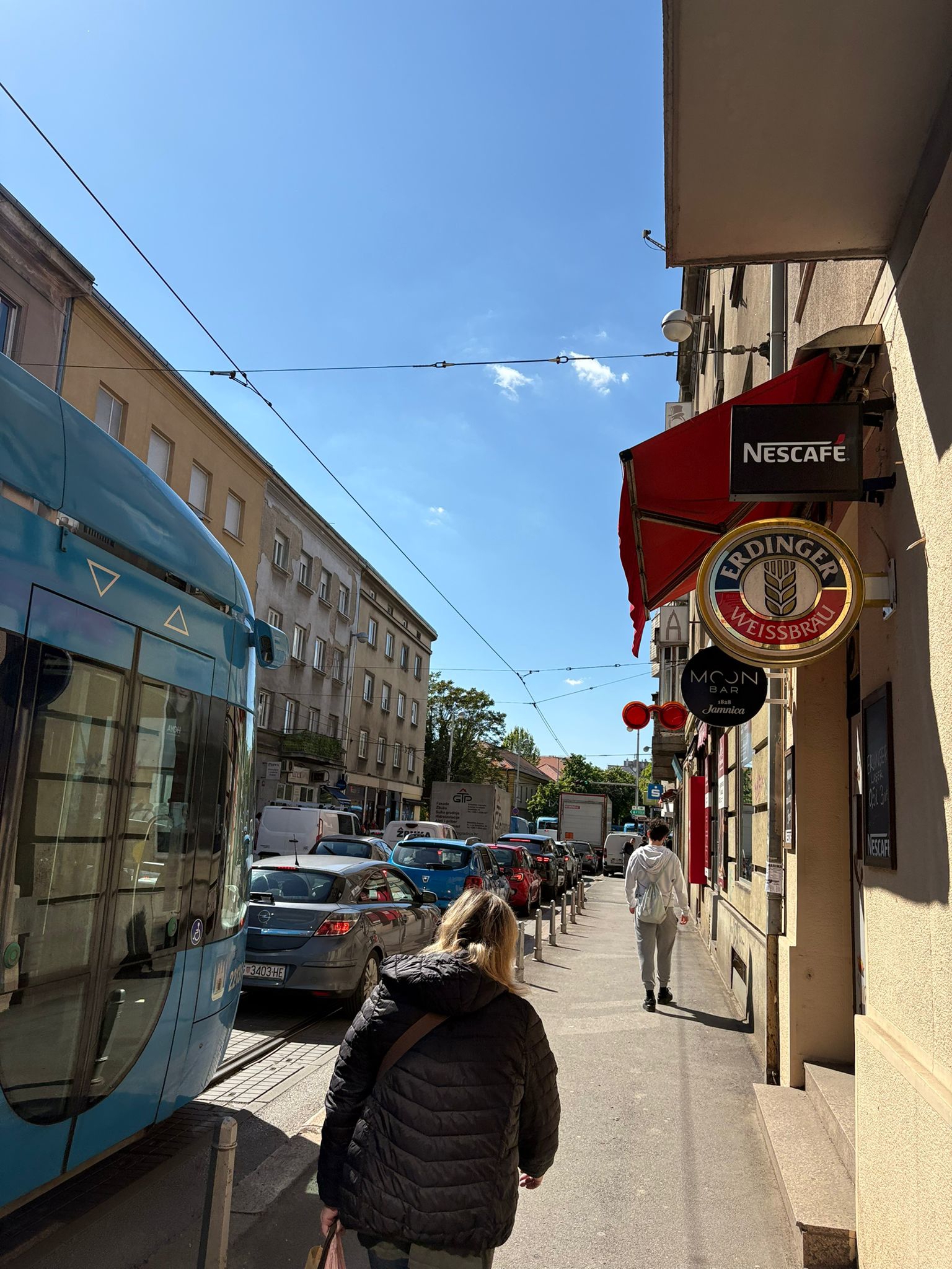 Ogromna gužva u Ilici: "Brže je pješke nego tramvajem"