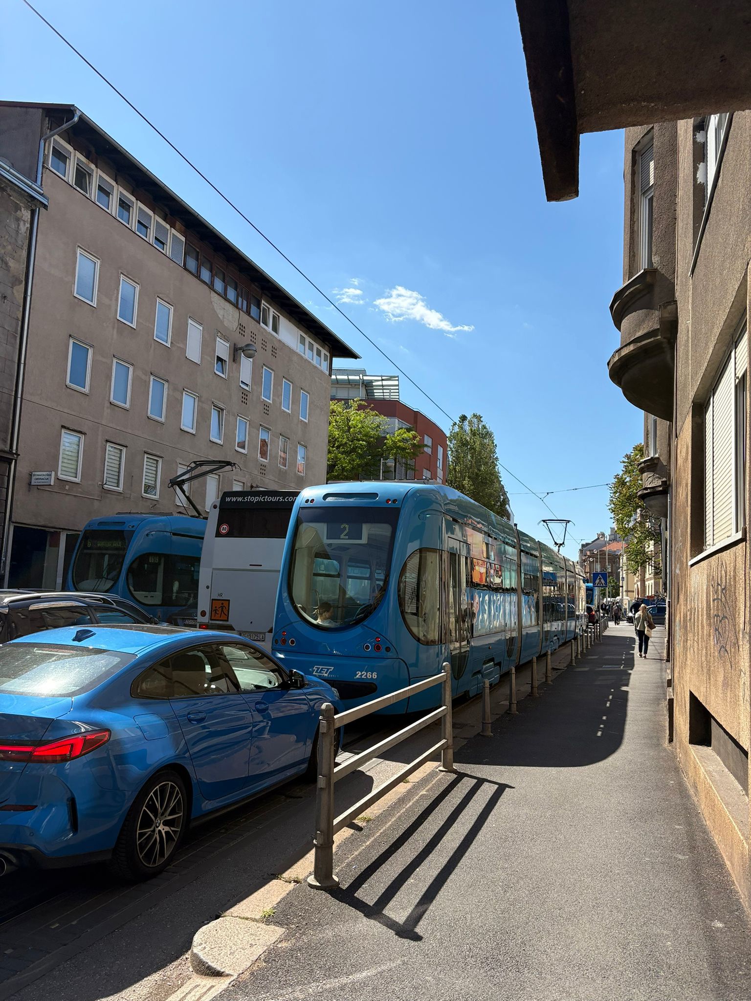 Ogromna gužva u Ilici: "Brže je pješke nego tramvajem"