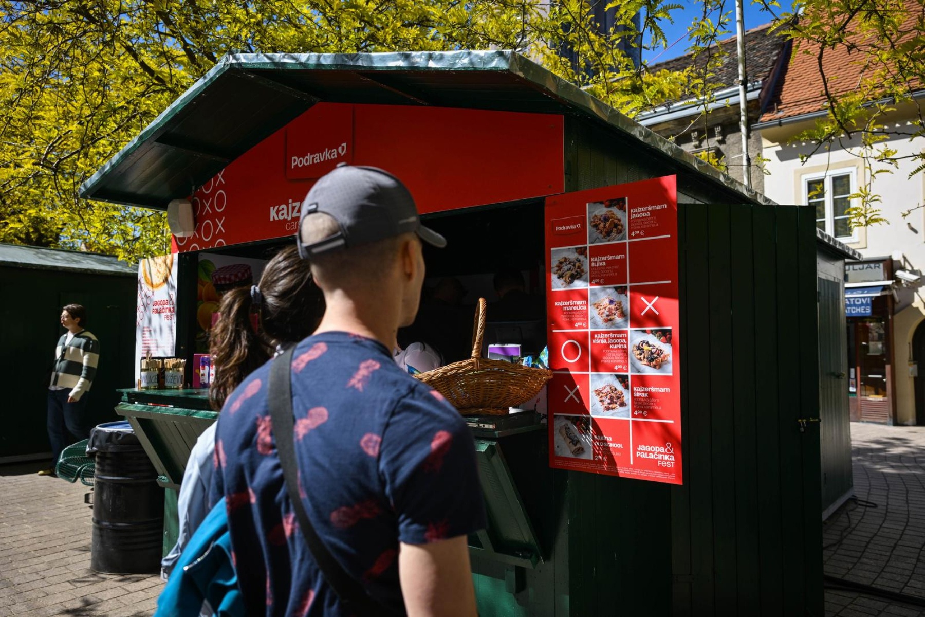 Počeo Jagoda & Palačinka Fest u Zagrebu, cijene palačinki kreću se od 2 eura