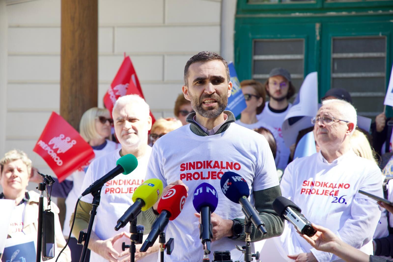 Sindikati: Zaposlenici ne mogu čekati do jeseni. Podnijeli smo tužbu protiv Hrvatske