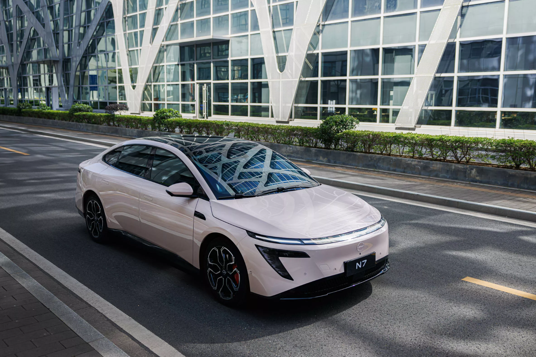 Nissan nakon 18 godina vraća Primeru. Bit će potpuno drugačija