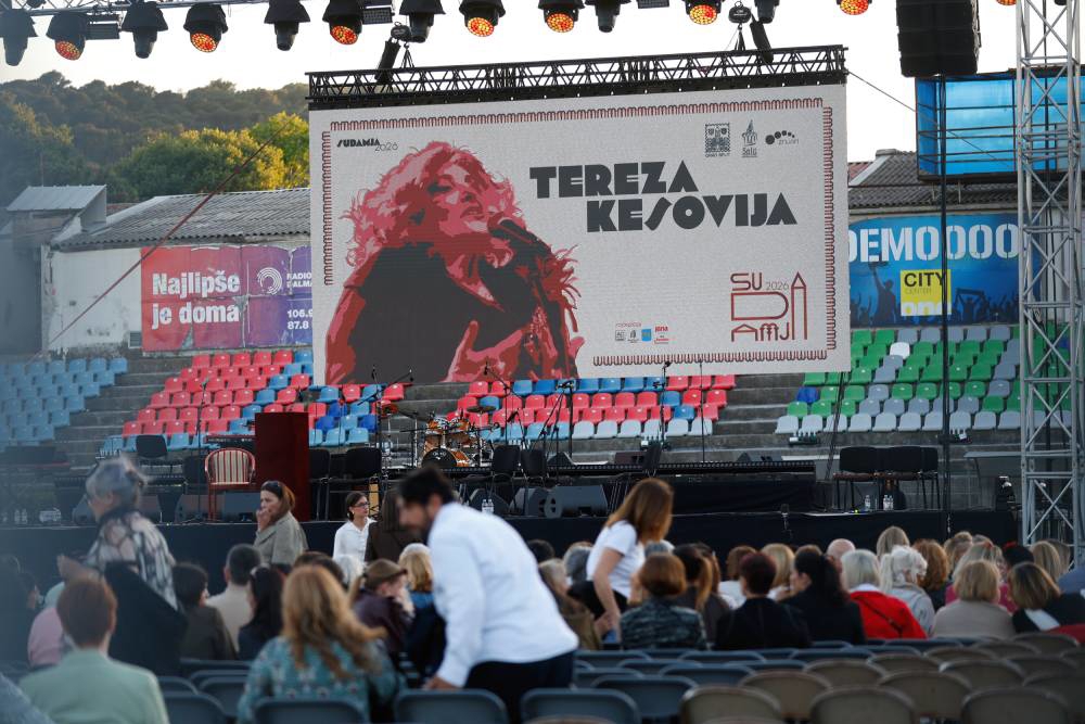 FOTO Tereza Kesovija nastupila u Splitu, dočekale je ovacije: "Tere, mi te volimo"