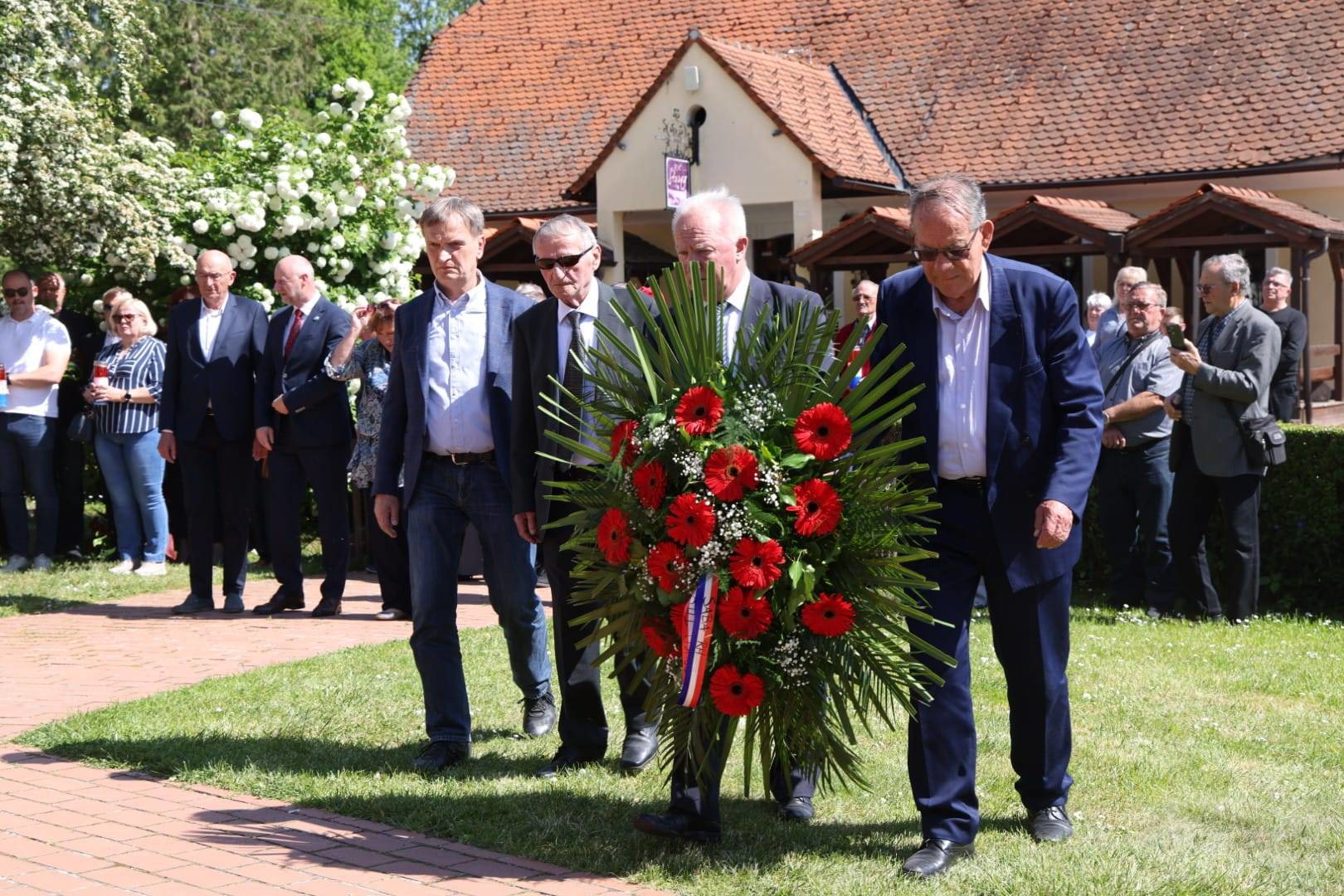 U Kumrovcu obilježena godišnjica Titove smrti