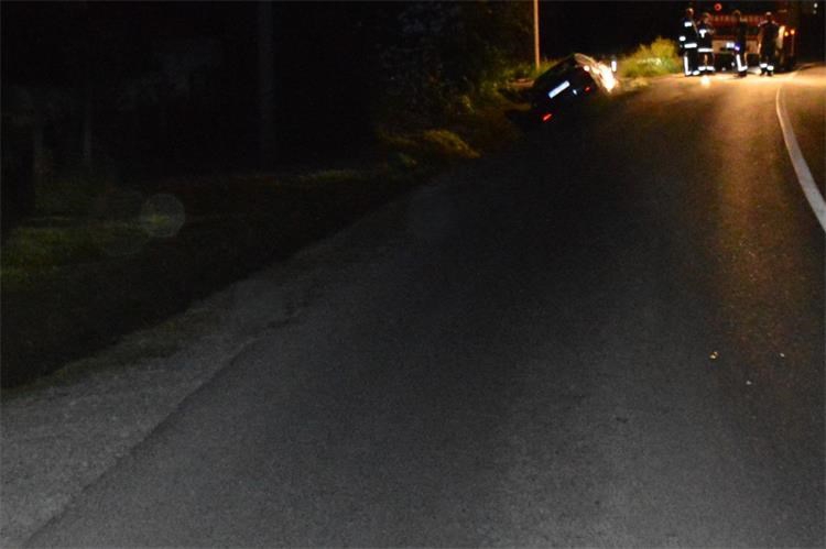 U prometnoj nesreći kod Daruvara poginuo otac petero djece