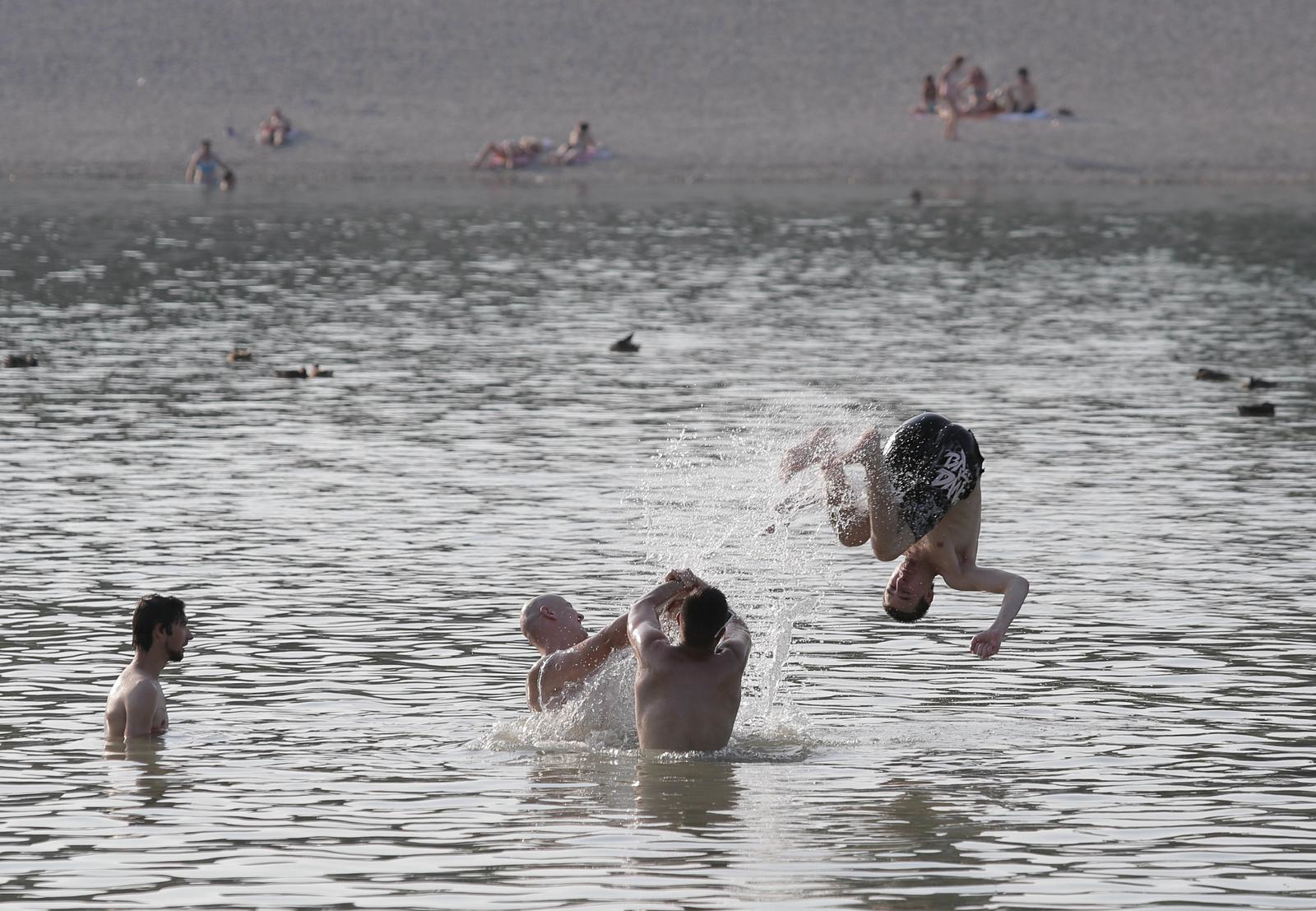 FOTO Vraća se poznata zagrebačka plaža
