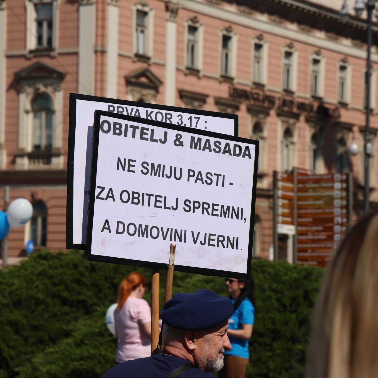 Thompson pjevao na "Hodu za život" u Zagrebu. Markić: Imamo komunistički zakon