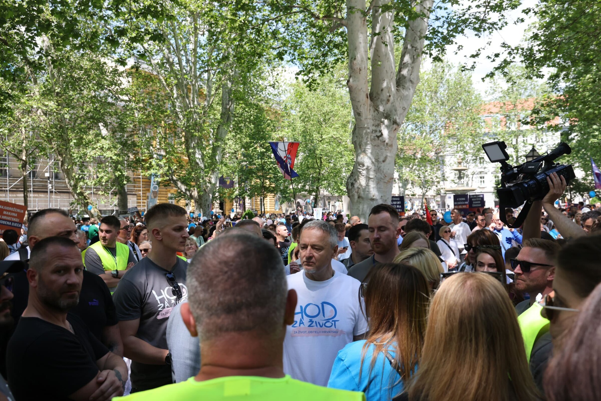 VIDEO Thompson na "Hodu za život", puštali njegove pjesme