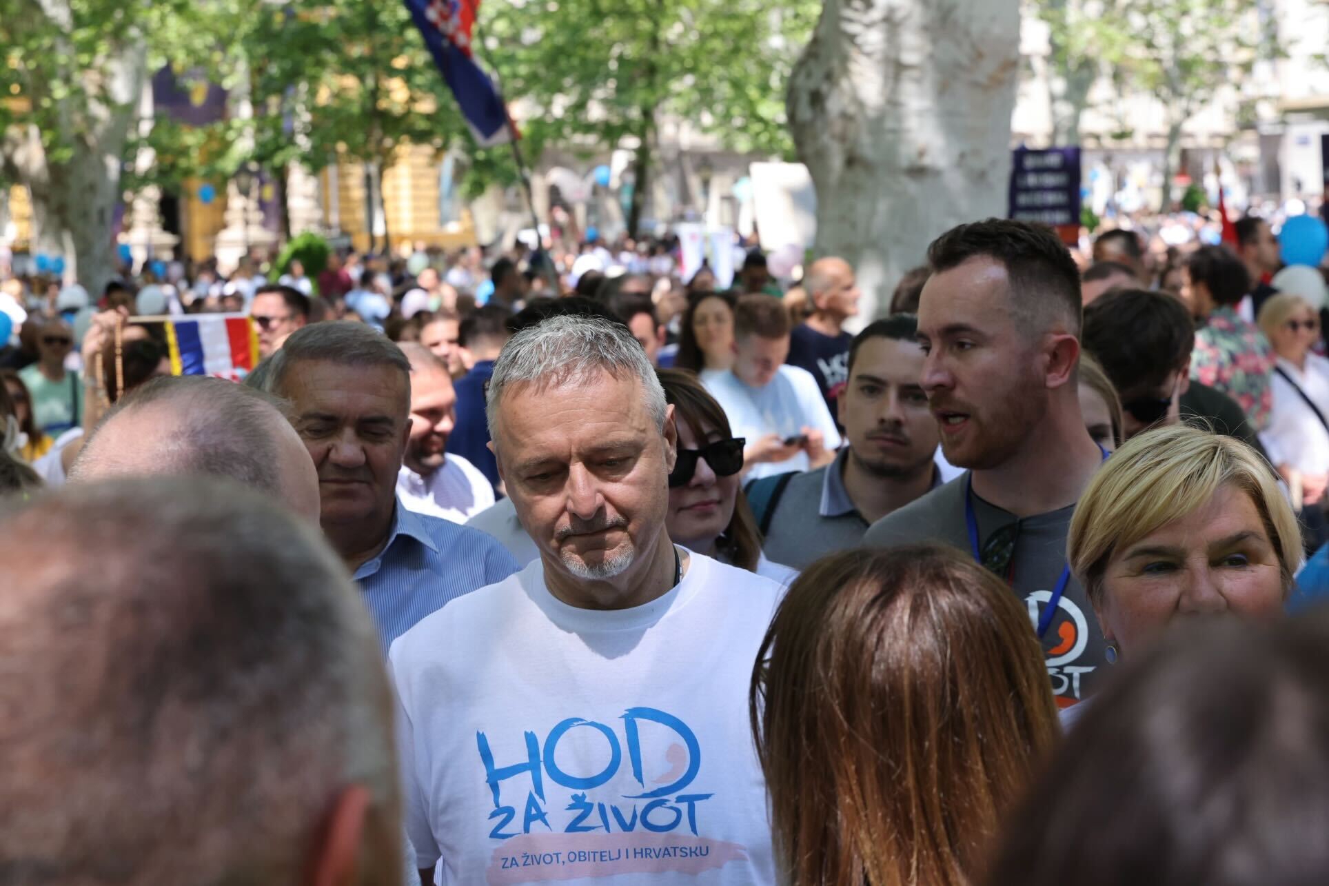 VIDEO Thompson na "Hodu za život", puštali njegove pjesme