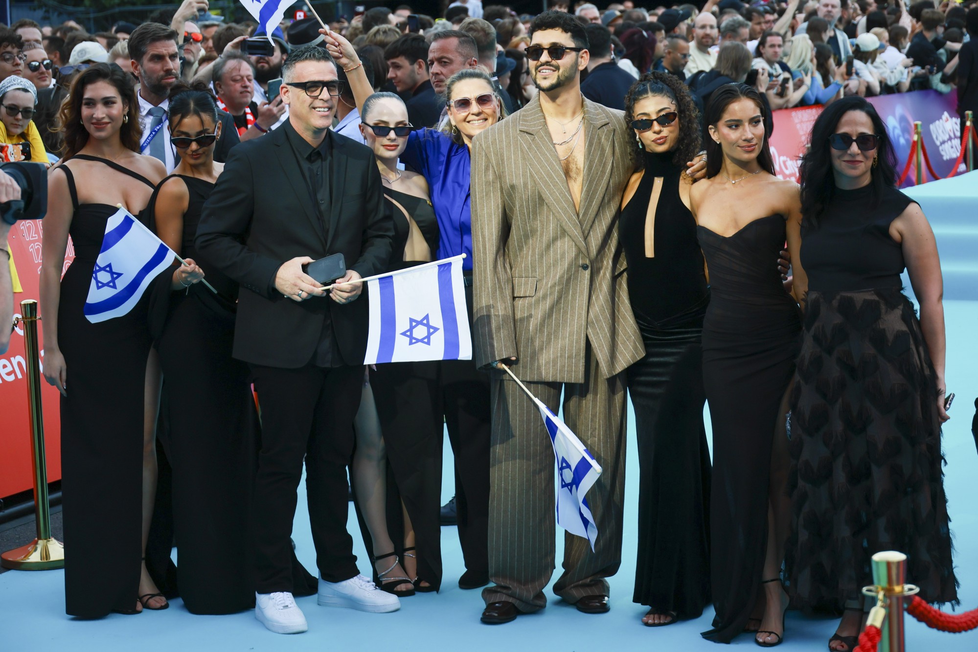 FOTO Outfiti sa svečanog otvorenja Eurosonga: Koji vam je najbolji (ili najgori)?