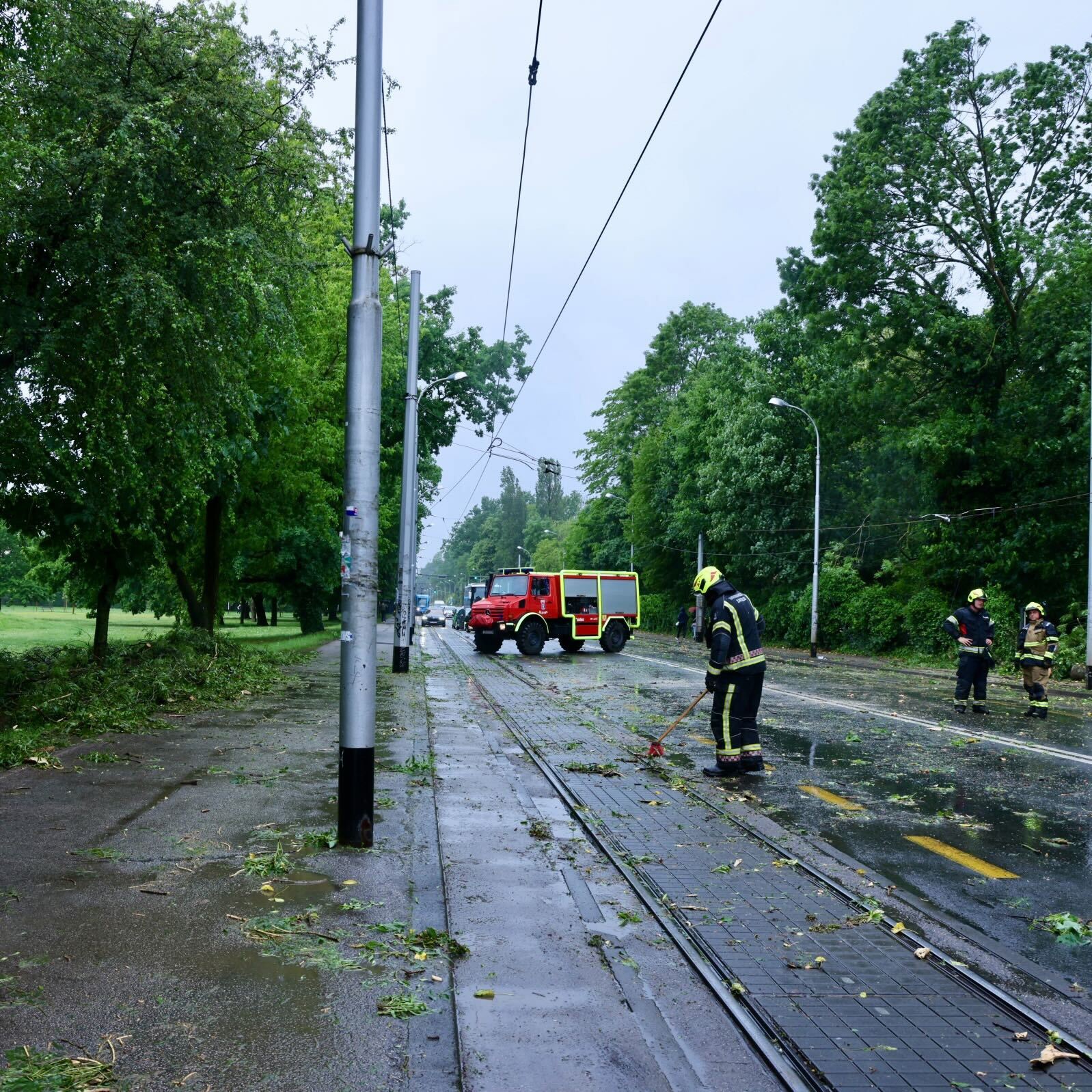 Čitateljica opisala kako je zapela u tramvaju na 4 sata u jučerašnjem nevremenu