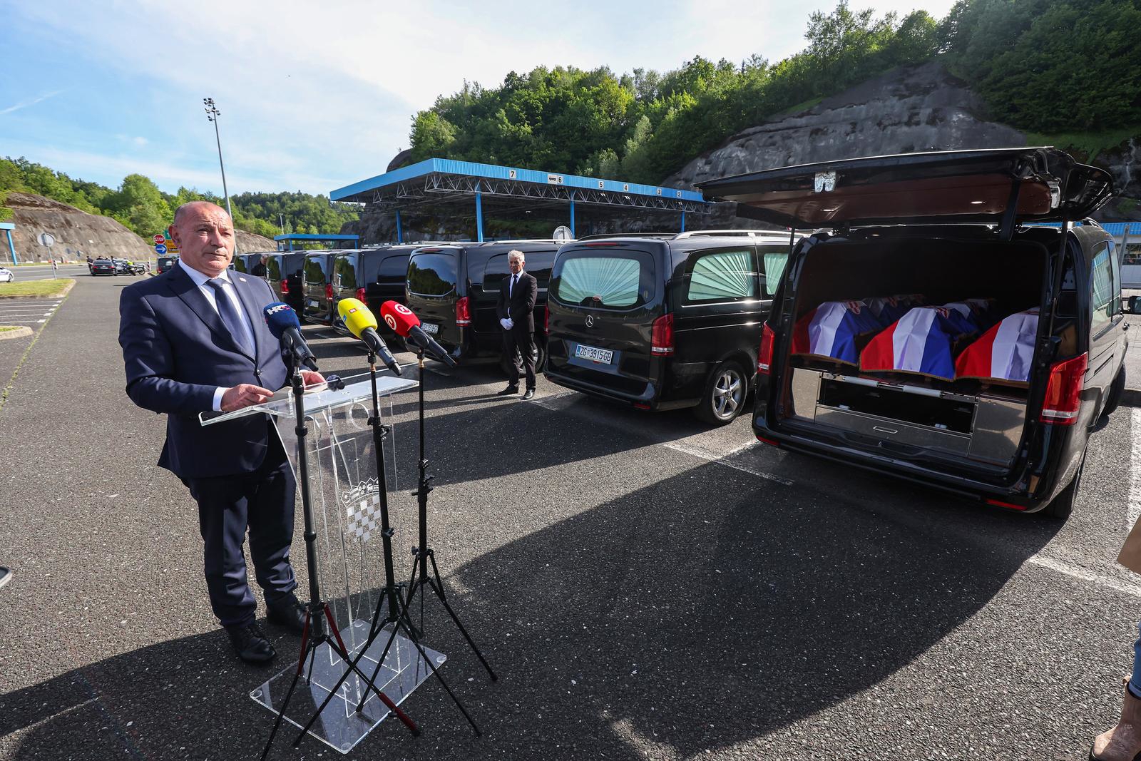 Slovenija Hrvatskoj predala ostatke 500 žrtava. Ministarstvo: Žrtve nedvojbeno Hrvati