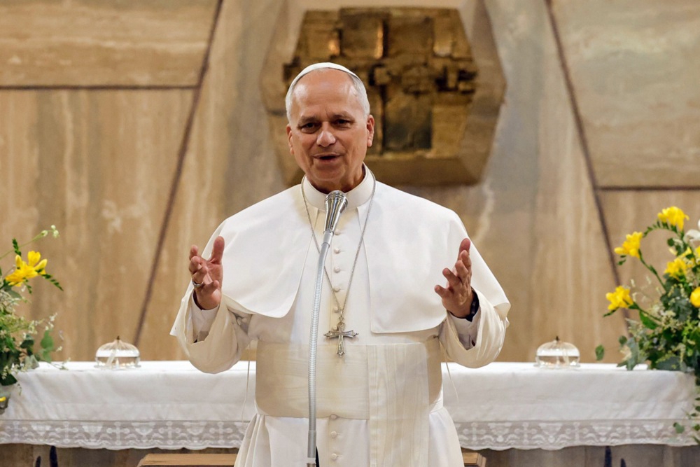 Papa kritizirao Europu. "Nemojmo obranom nazivati ponovno naoružavanje"