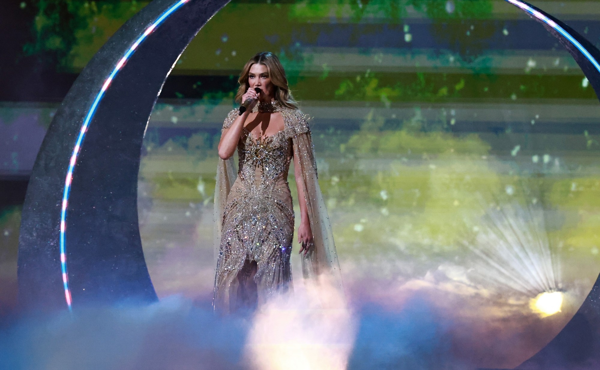 Borila se s rakom, sad je jedna od favoritkinja Eurosonga. Tko je Delta Goodrem?