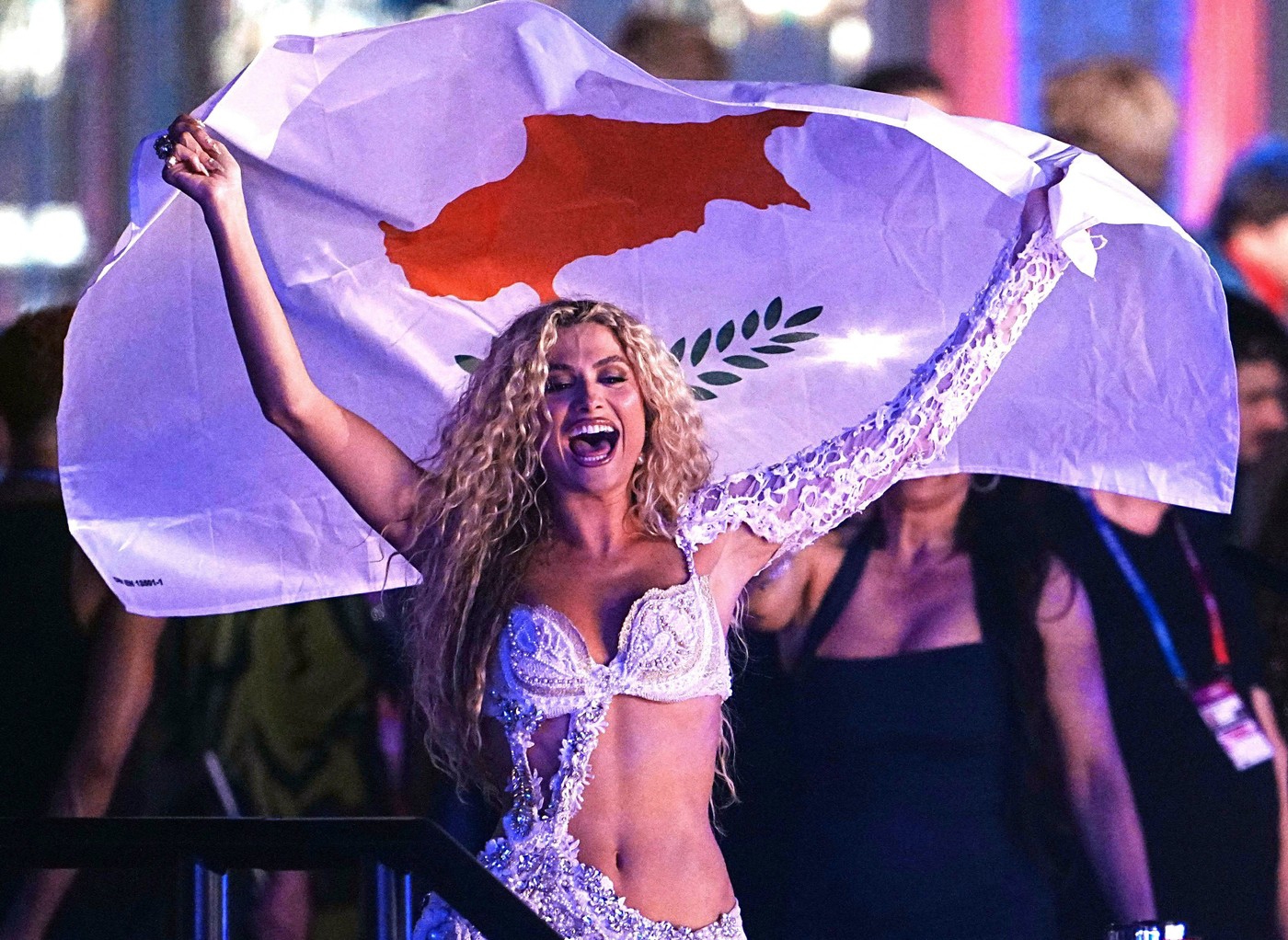 Tko je ljepotica koja predstavlja Cipar na Eurosongu? Sudjelovala je u Love Islandu