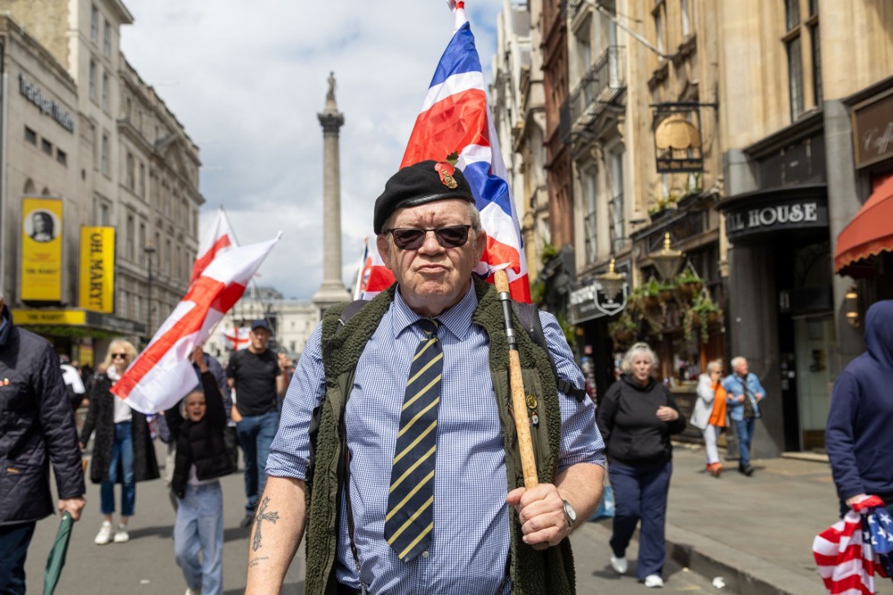 FOTO I VIDEO Veliki prosvjed desničara u Londonu