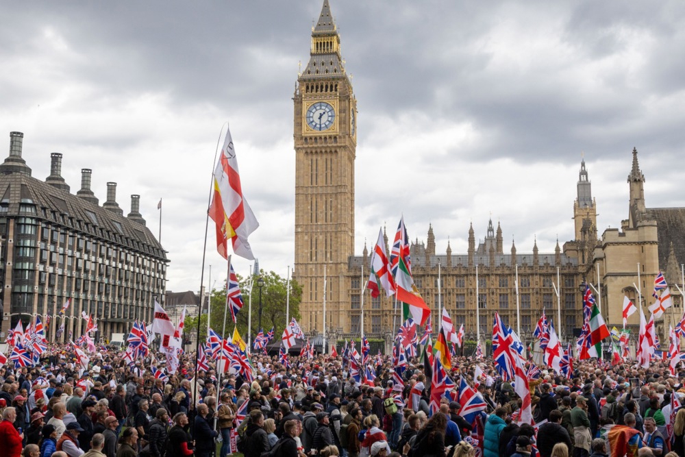 FOTO I VIDEO Veliki prosvjed desničara u Londonu