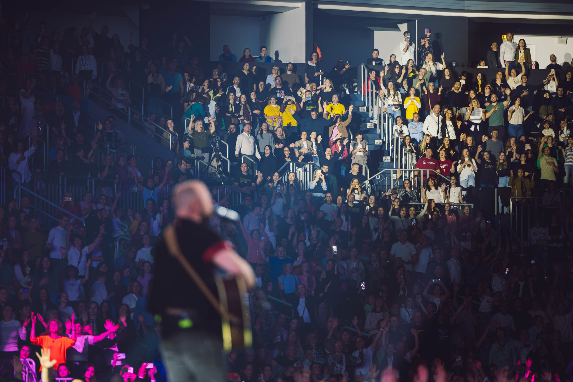 FOTO Dok je Europa gledala Eurosong, tisuće ljudi u Areni Zagreb molilo