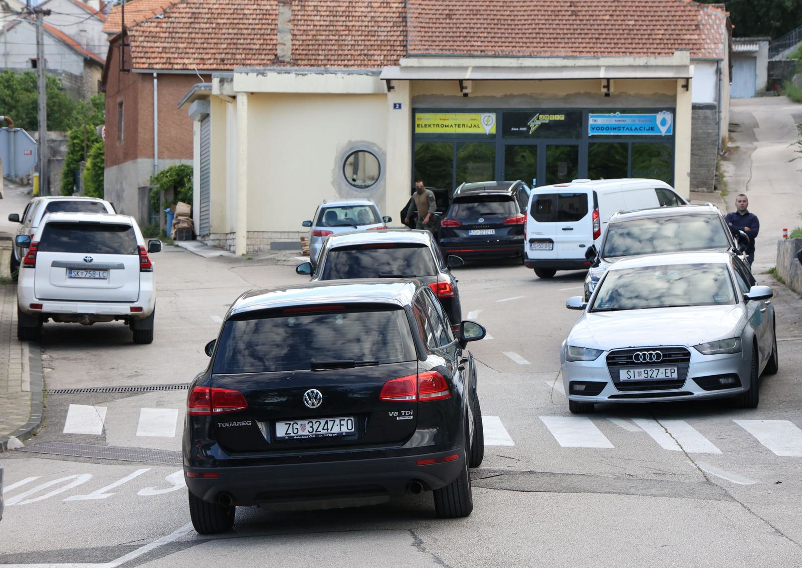 Susjeda ubojice: Svaku večer je trenirao, trčao kilometrima. Zna svaki pedalj terena