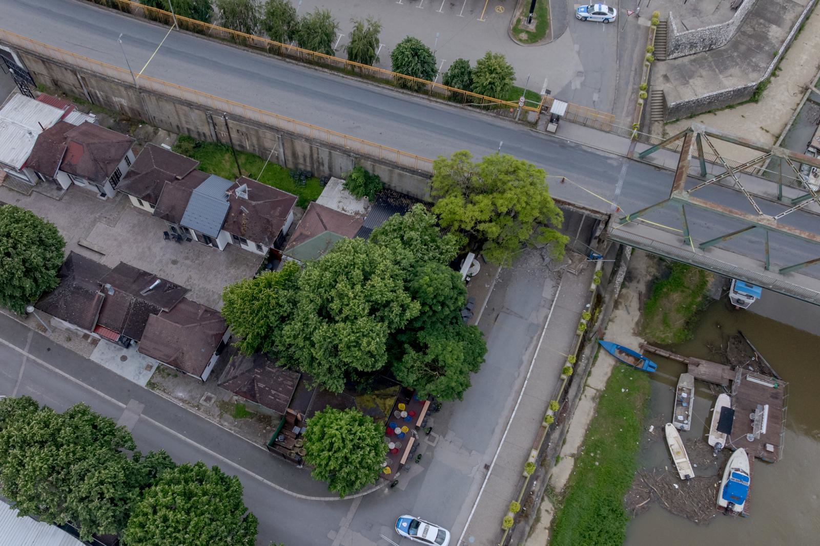Privremeno otvoren novi granični prijelaz Gradiška nakon urušavanja mosta